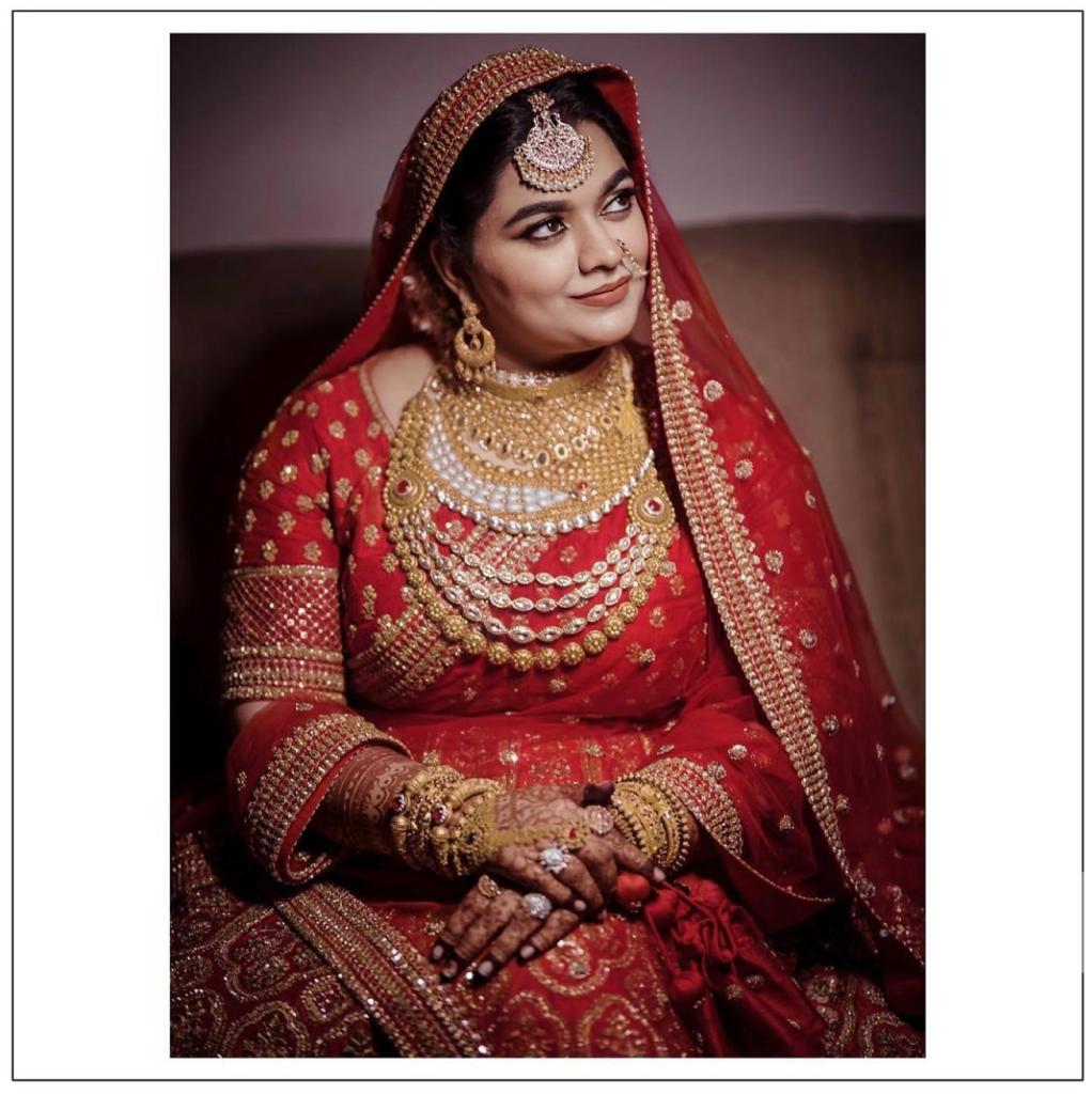 plus size sabyasachi bride